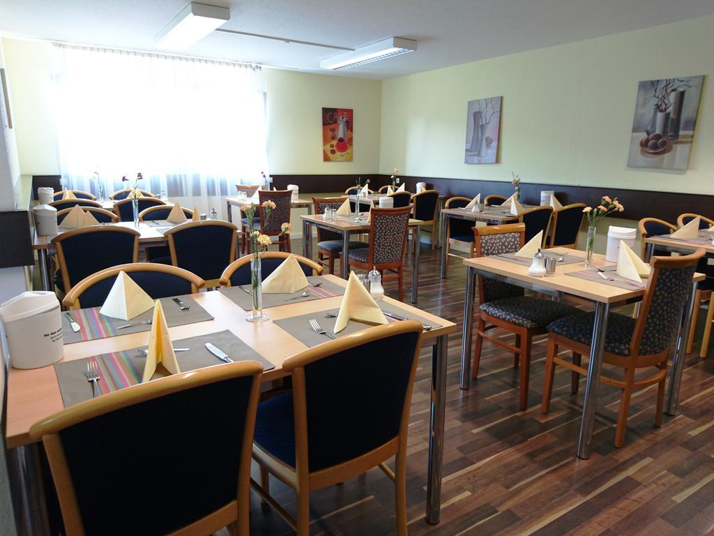 Central Hotel Winnenden Eksteriør bilde