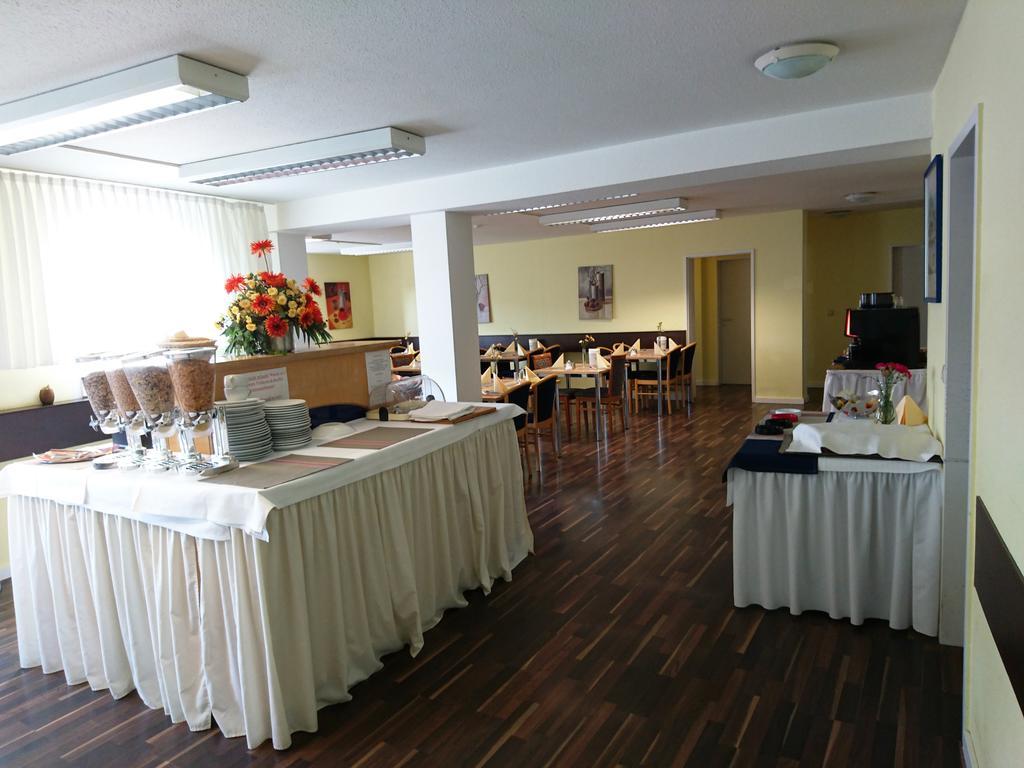Central Hotel Winnenden Eksteriør bilde